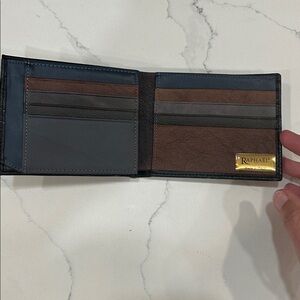 Black Leather Men's trifold Wallet